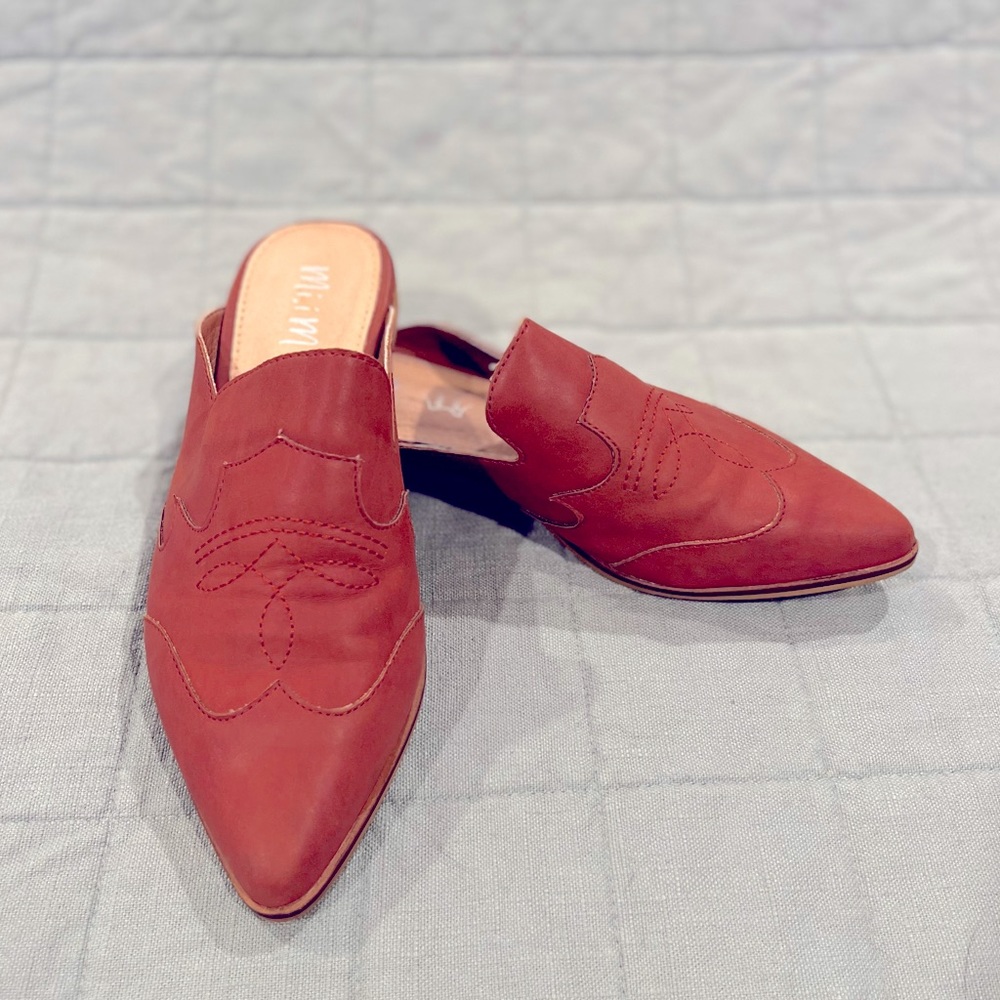 NEW Mi iM Leather Mules with Western Detail Sz 6